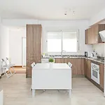 Appartement Modern House - Renovated & Cozy *