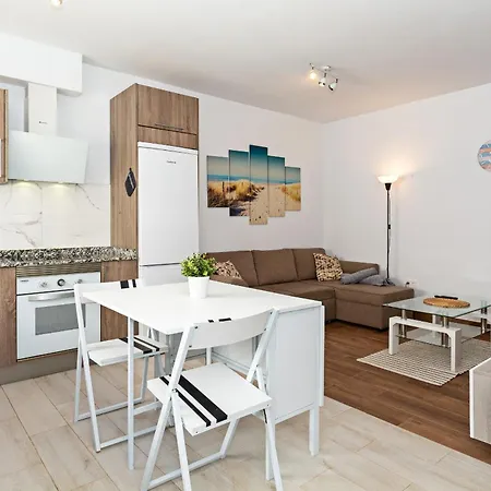 Modern House - Renovated & Cozy Daire Arrecife (Lanzarote)
